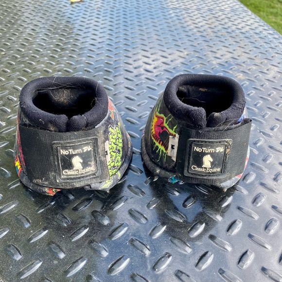 Classic Equine Bell Boots - Picture 1 of 3